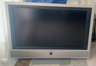 Televisor Loewe Xelos Plata y Negro