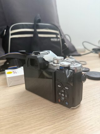 Olympus OM-D E-M10 Mark III Cámara+Objetivo Lumix