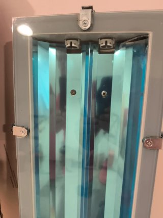 4 Pantallas IP65 Acero y Cristal