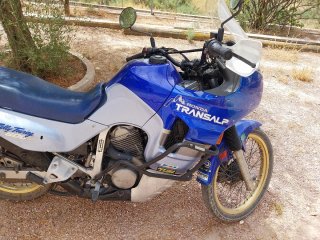 Honda Transalp 600V, 1991, limitada A2.