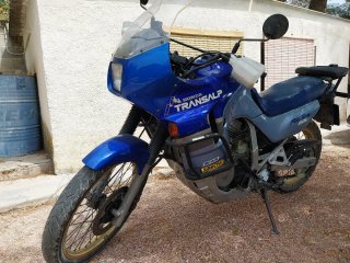 Honda Transalp 600V, 1991, limitada A2.
