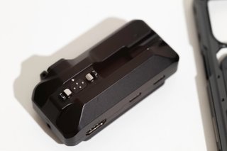 Tilta Khronos iPhone 16 Pro  + Hub USB-C