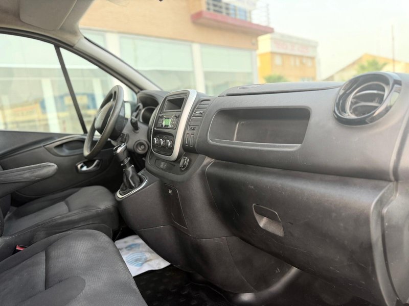 Renault Trafic 2020, foto 13