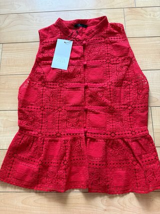 Top Zara Rojo Encaje Sin Mangas