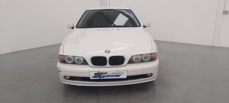BMW Serie 5 2001 - foto 1