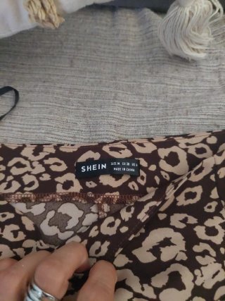 Falda animal print M