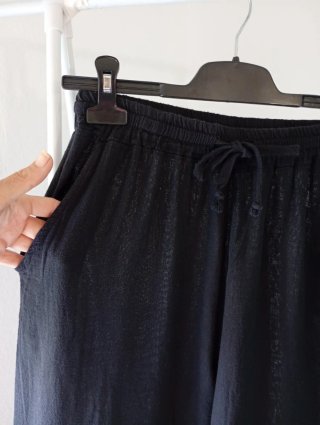 Conjunto Blusa Turquesa y Pantalón Negro ancho