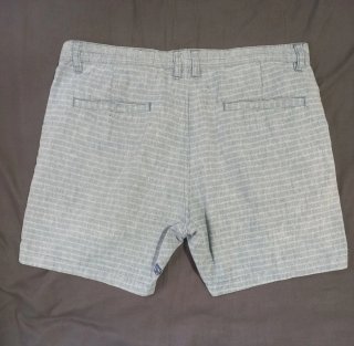 Pantalón corto Volcom Talla 33 Rayas Grises