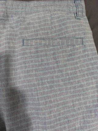 Pantalón corto Volcom Talla 33 Rayas Grises