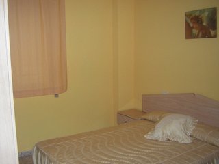 SE ALQUILA HABITACION EN JAEN CAPITAL