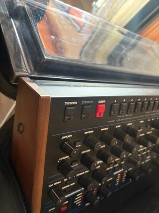Sequential OB6 Rack Sintetizador
