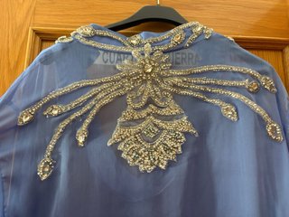 Camisa azul con pedrería talla s/m
