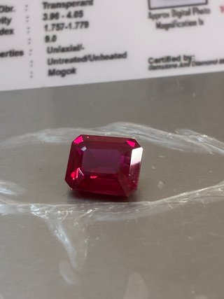 Rubí Natural Mogok 8.55 Quilates GDL