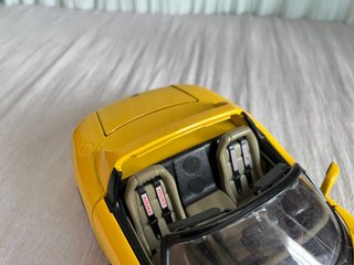 Burago Dodge Viper Gialla 1:18