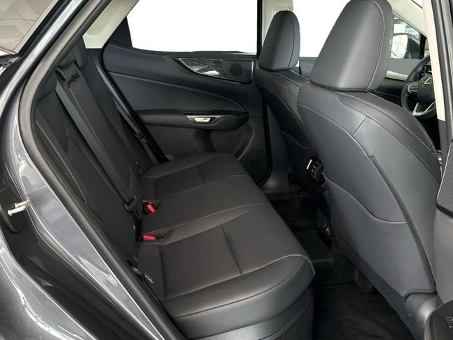 Lexus NX 2025, foto 12