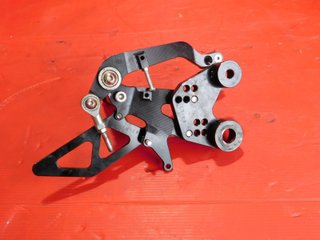 PEDANA ANTERIORE DESTRA LEVA FRENO KTM DUKE 790