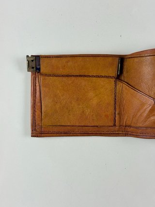 Cartera de cuero marroquí
