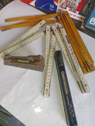 4 Herramientas de medición antiguas