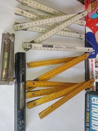 4 Herramientas de medición antiguas
