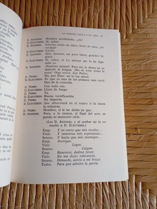 Libro: La Comedia Nueva / El Médico a Palos.
