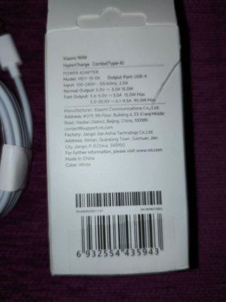 Cargador rápido  Xiaomi 90 W con cable sin usar