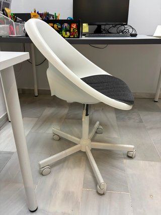 Silla Oficina IKEA Blanca y Gris
