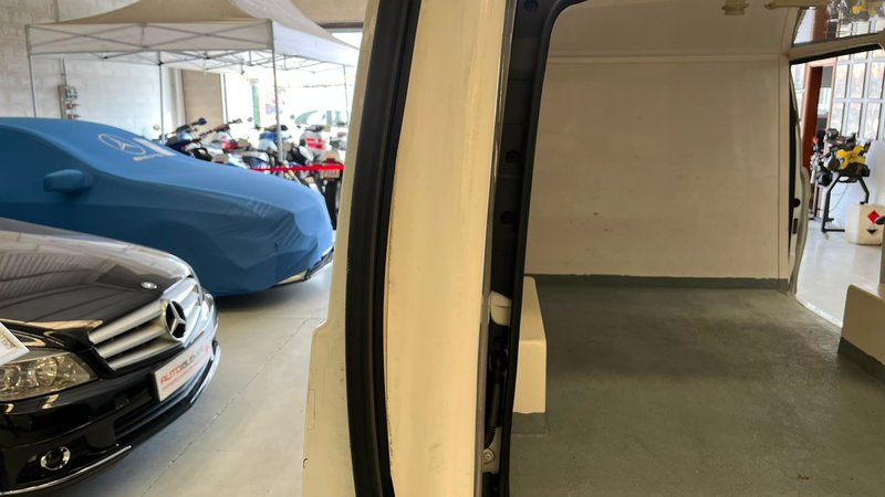 Mercedes-Benz Vito 2015, foto 9