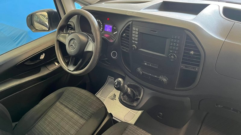 Mercedes-Benz Vito 2015, foto 22