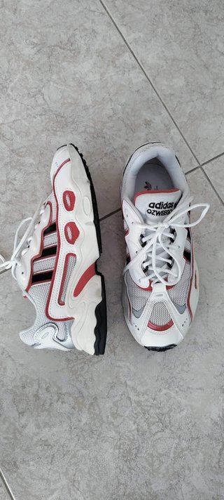 Zapatillas Adidas Ozweego Blancas y Rojas