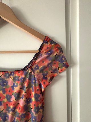 Mono corto floral