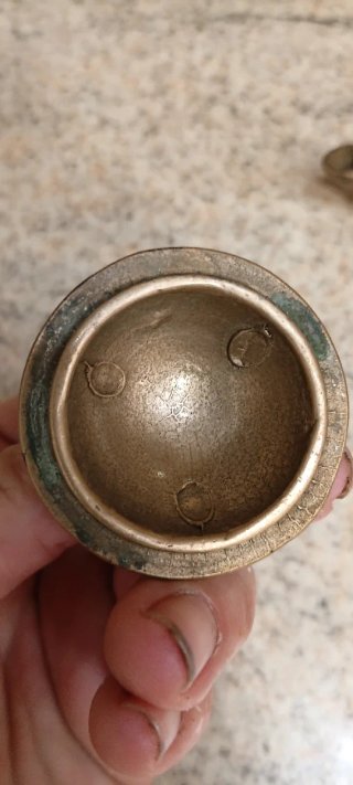 Tetera de latón antigua