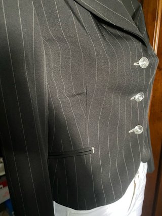 Giacca donna gessata nera