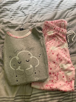 Pijama infantil Good Night sin estrenar