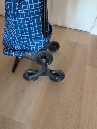 Carrito de la compra con 3 ruedas