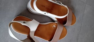 Sandalias Graceland cobre y blancas