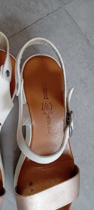 Sandalias Graceland cobre y blancas