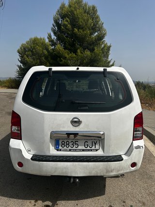 NISSAN Pathfinder 2.5 dCi 171CV SE 7 plazas 5p.