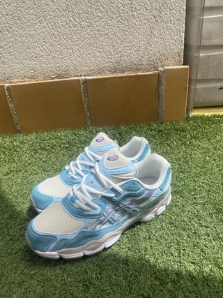 Zapatilla Asics Gel (Talla 43)