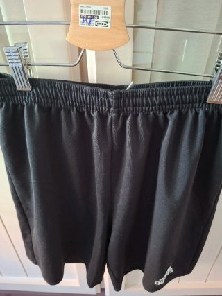 Calzona deportiva Adidas hombre negra