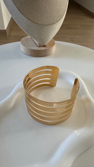 Bracciale donna dorato lucido a righe