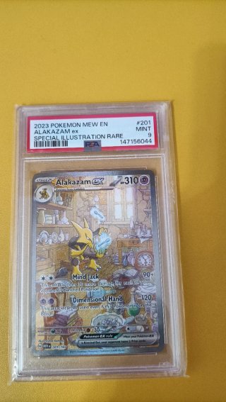 Alakazam ex 151 Carta Pokémon PSA 9