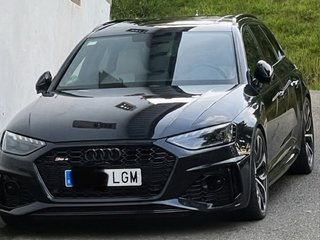 Audi RS4 2020