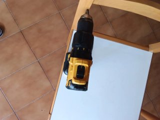 TALADRO DEWALT PERCUTOR DCD778