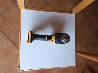 TALADRO DEWALT PERCUTOR DCD778