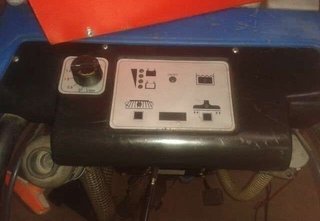 ** MAQUINA DE FREGAR BATERIA