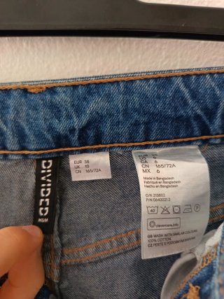 Jeans blu strappati