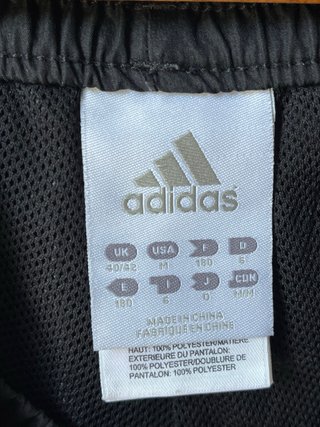 Pantalón chándal Adidas negro