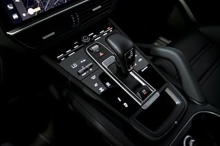 Porsche Cayenne   EHybrid