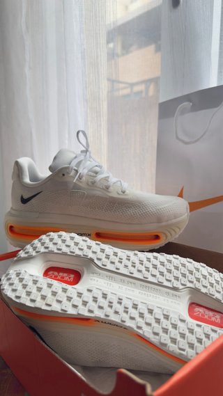 Zapatillas Nike Vomero Premium Talla 43
