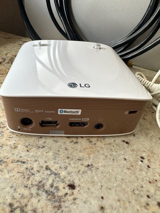 Proyector LG CineBeam PH150G HD Portátil